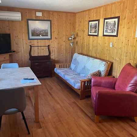 Viewpoint Rv & Cottages 새먼암 외부 사진