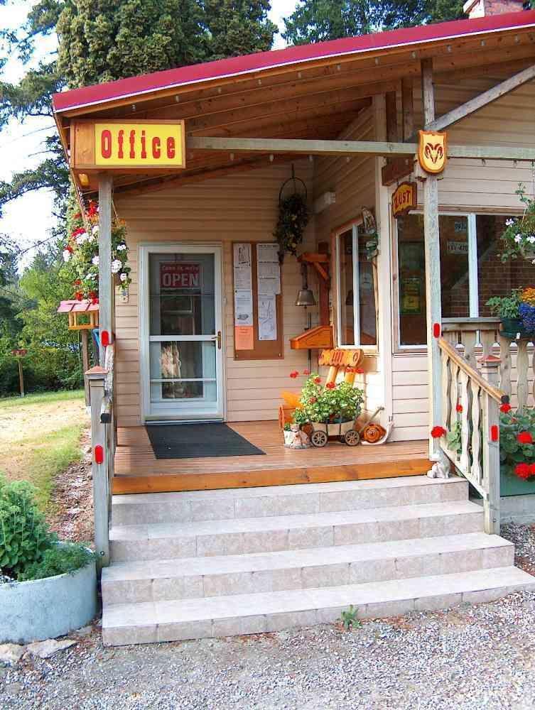 Viewpoint Rv & Cottages 새먼암 외부 사진