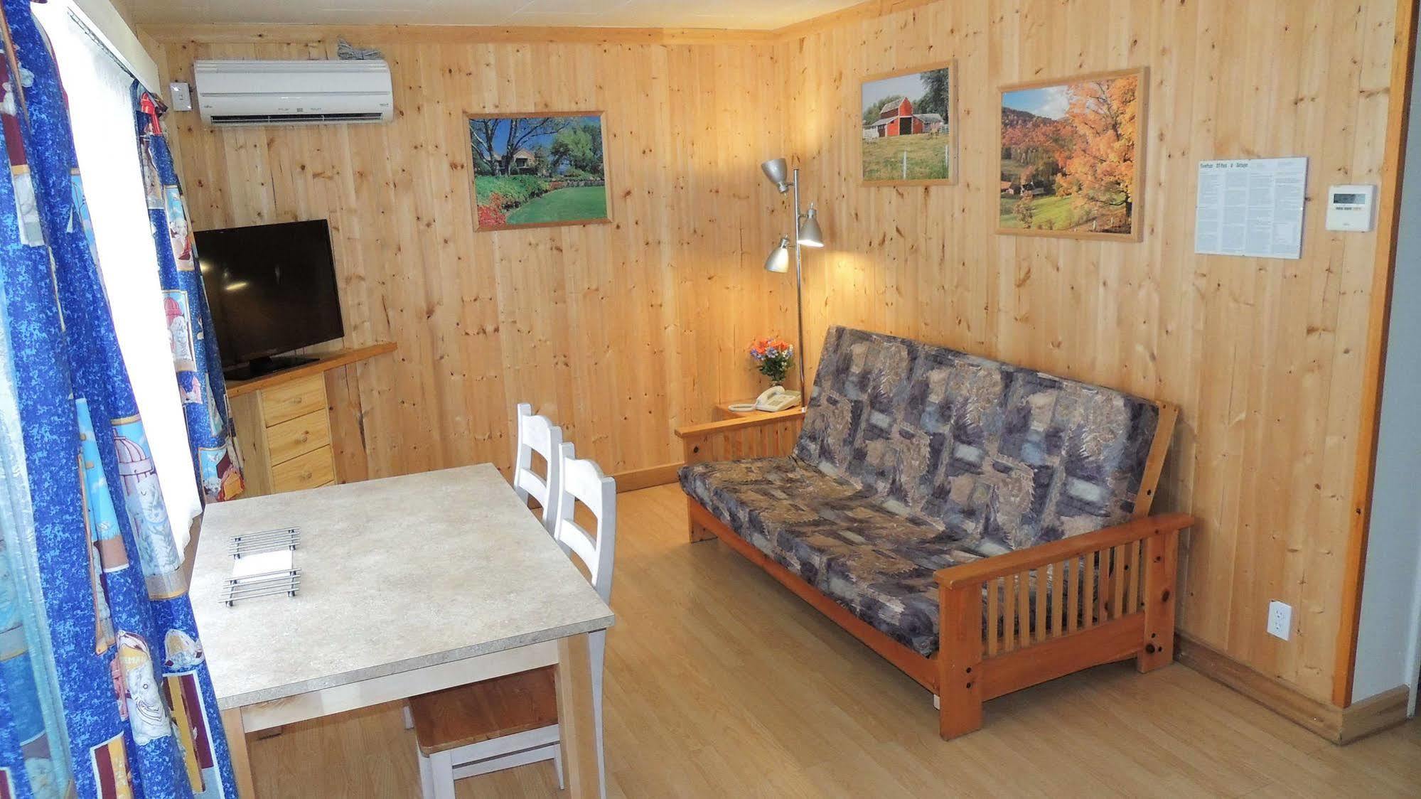 Viewpoint Rv & Cottages 새먼암 외부 사진