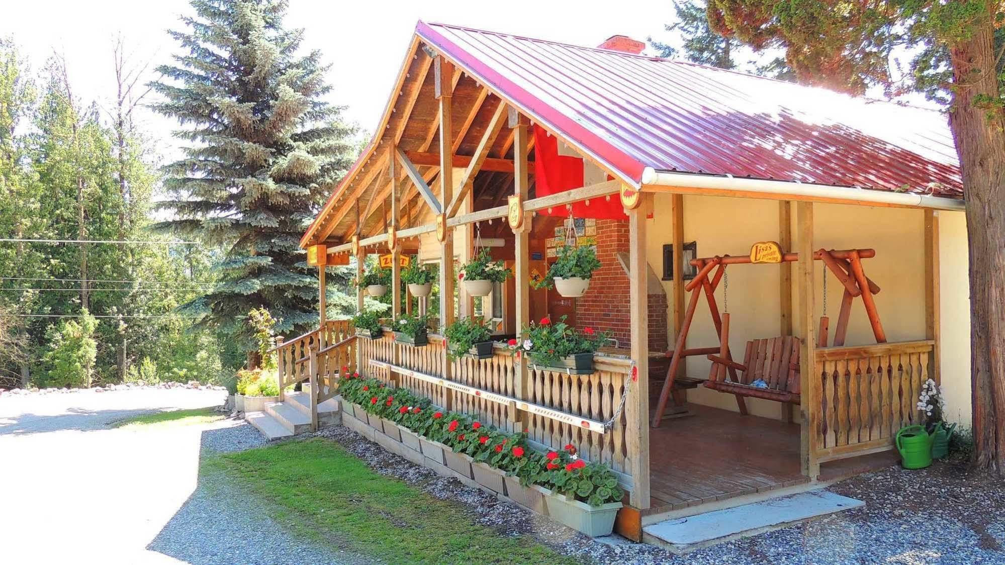 Viewpoint Rv & Cottages 새먼암 외부 사진
